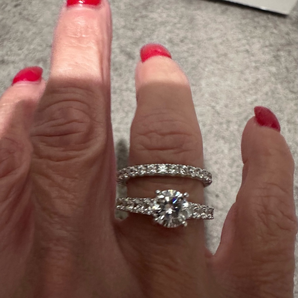 Elegant Silver Ring Set